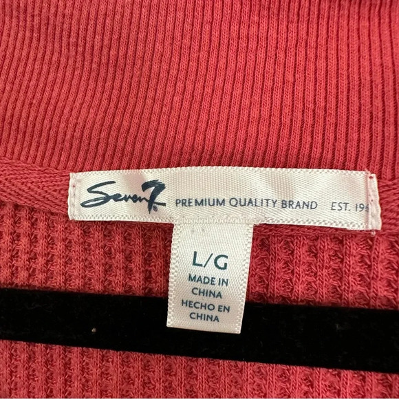 Seven7 Women’s Long Sleeve Waffle Knit Hi/Lo V-Neck Rust/Red Top Size L GUC - Picture 5 of 8
